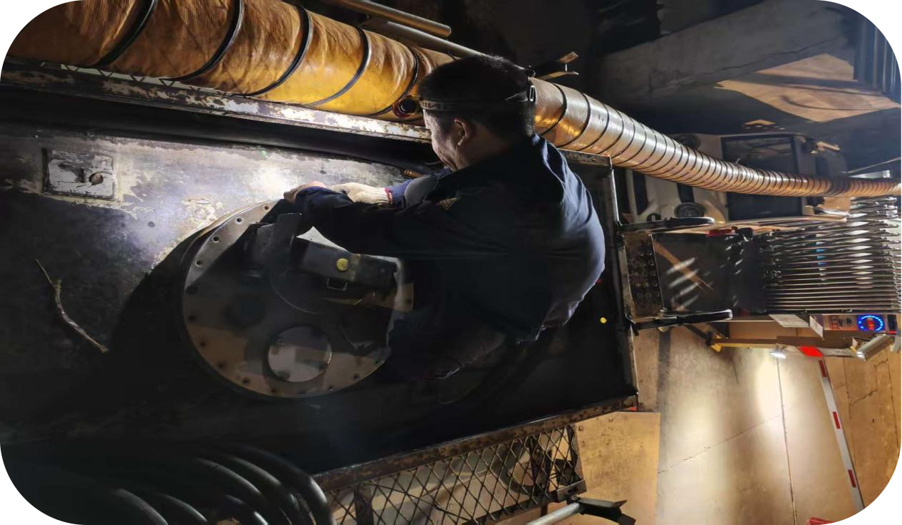 圓滿(mǎn)完成油罐車(chē)清洗任務(wù)